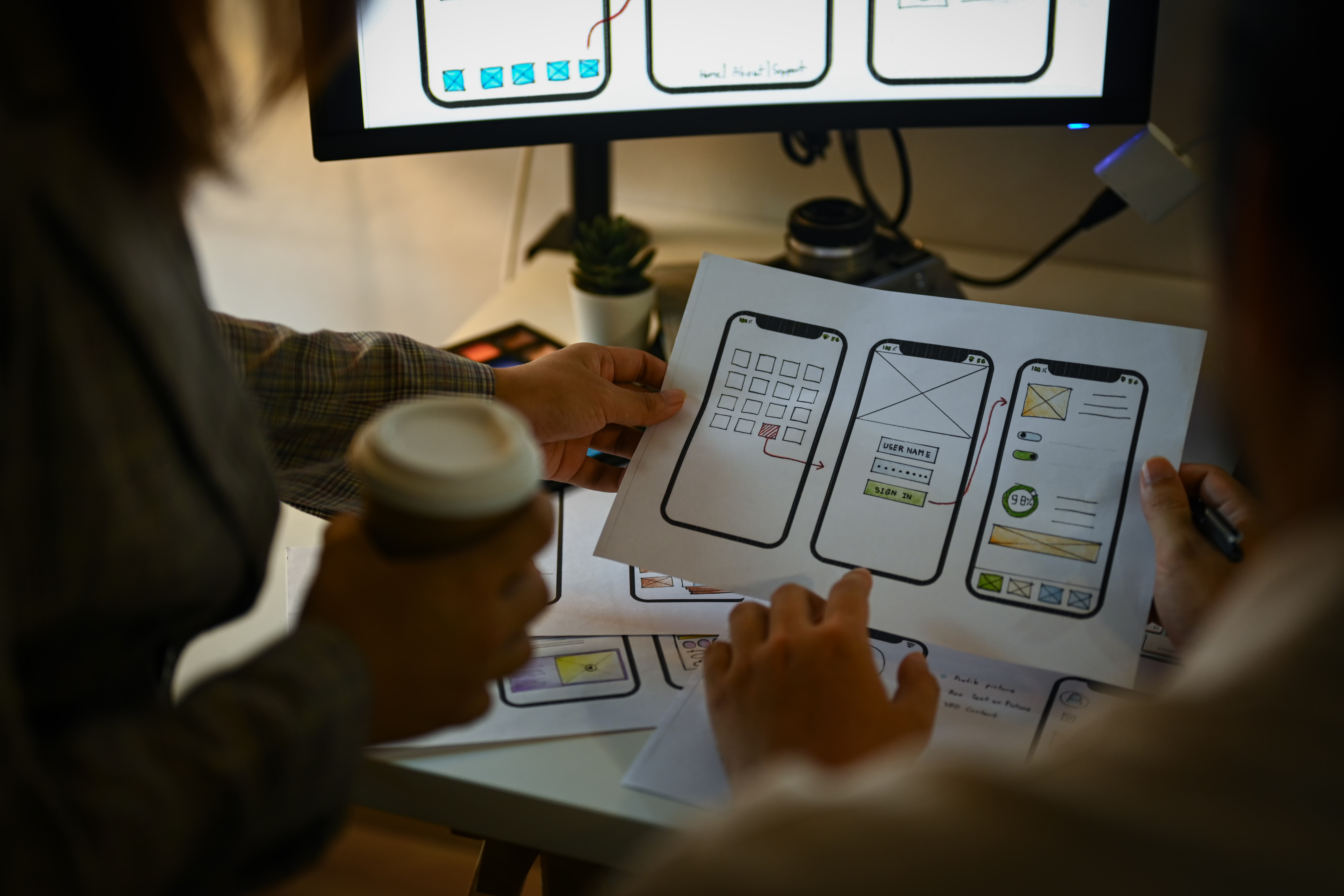 “Mobile UX: Tiny Screens, Big Adventures” – Interview with a UX designer Stéphanie Walter